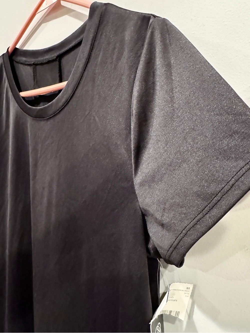 Daisy Fuentes Women’s Black Activewear Fit Short Sleeve Mesh Top Size L NWT - Picture 3 of 11